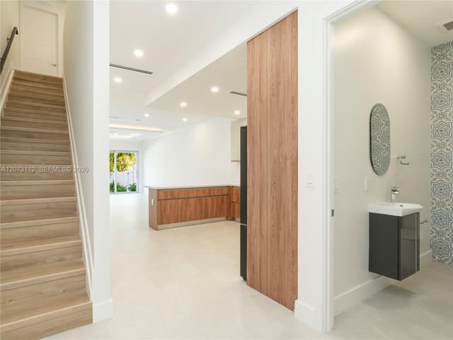1421 SW 24th Ct # 3, Fort Lauderdale FL 33315 - Fort Lauderdale, FL - Photo 2