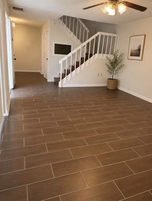 1421 14TH Lane # D, FL 33463 - Photo 4