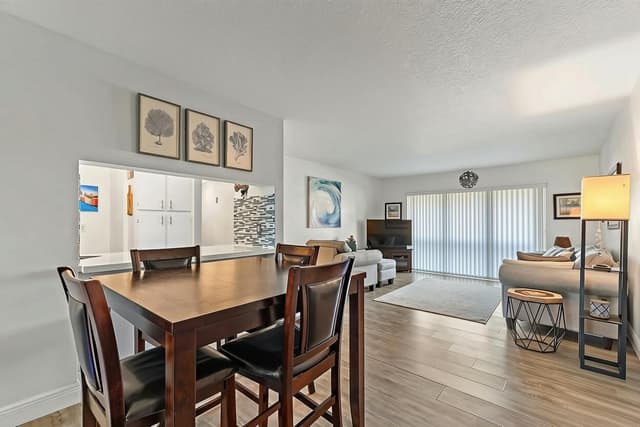 1111 GREEN PINE Boulevard # F1, West Palm Beach FL 33409 - West Palm Beach, FL - Photo 5