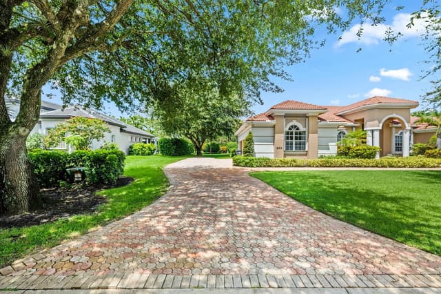 893 FOREST GLEN Lane, Wellington FL 33414 - Wellington, FL - Photo 4