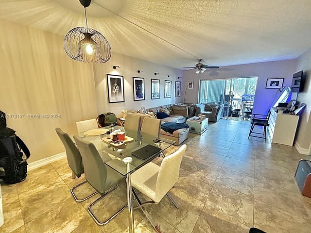 3800 Hillcrest Dr # 315, Hollywood FL 33021 - Hollywood, FL - Photo 2