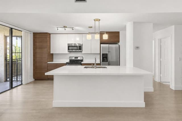7535 La Paz Boulevard # 209, Boca Raton FL 33433 - Boca Raton, FL - Photo 3