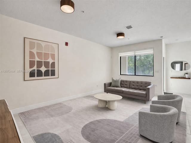 8001 NW 41st St # 109, Doral FL 33166 - Doral, FL - Photo 7
