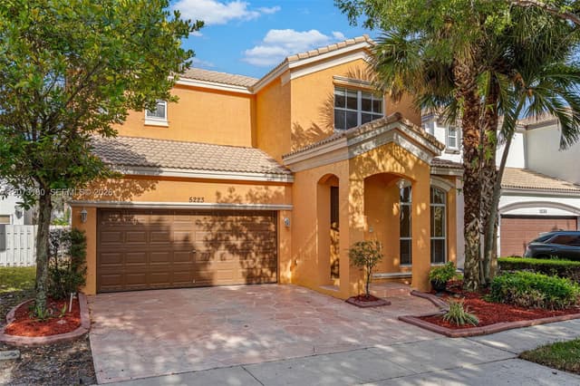 5223 SW 155th Way, Miramar FL 33027 - Miramar, FL - Photo 2