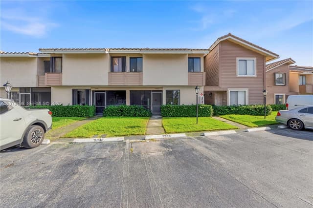 9939 W Atlantic Blvd # 9939, Coral Springs FL 33071 - Coral Springs, FL - Photo 2