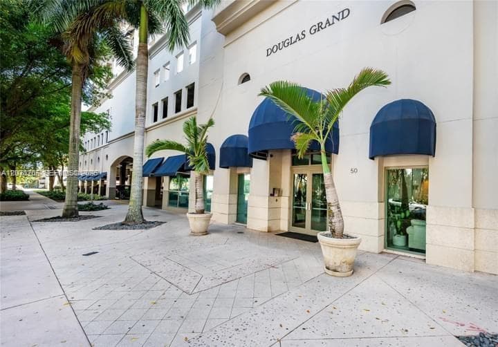 50 Menores Ave # 802, Coral Gables FL 33134 - Coral Gables, FL - Photo 1