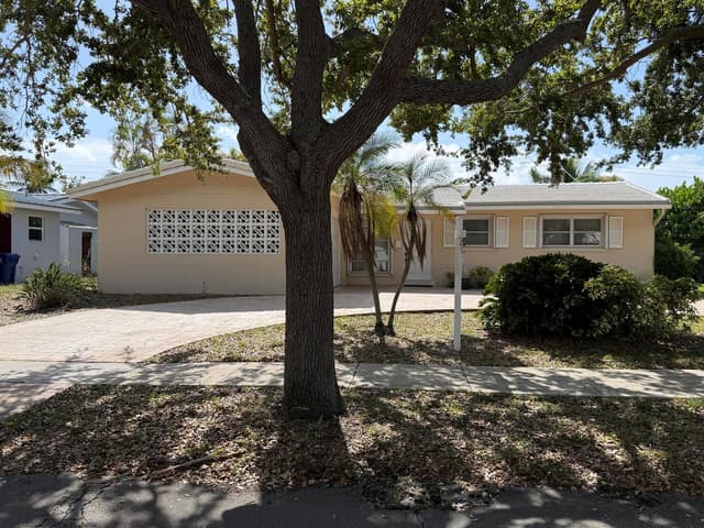 5901 NE 21st Terrace, Fort Lauderdale FL 33308 - Fort Lauderdale, FL - Photo 2