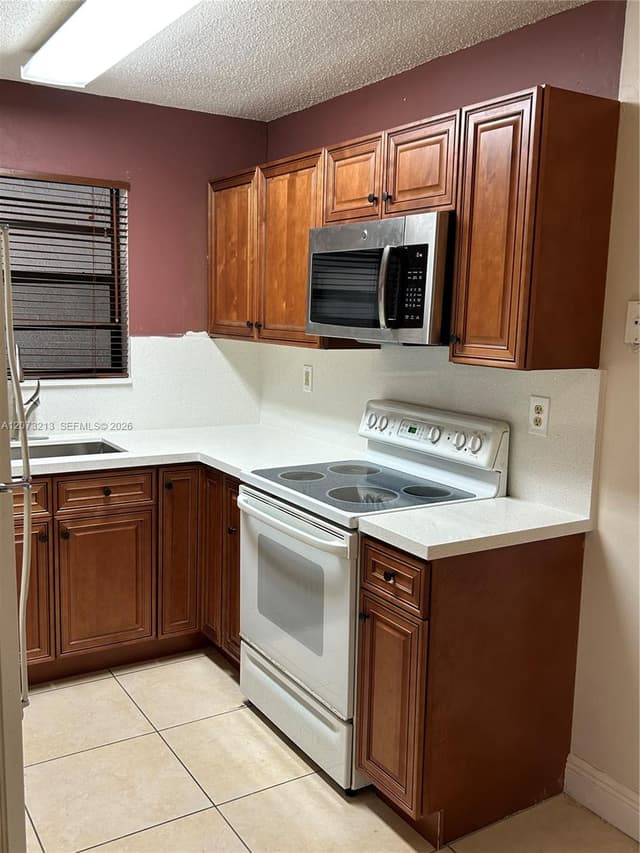1925 Madison St # 22, Hollywood FL 33020 - Hollywood, FL - Photo 4