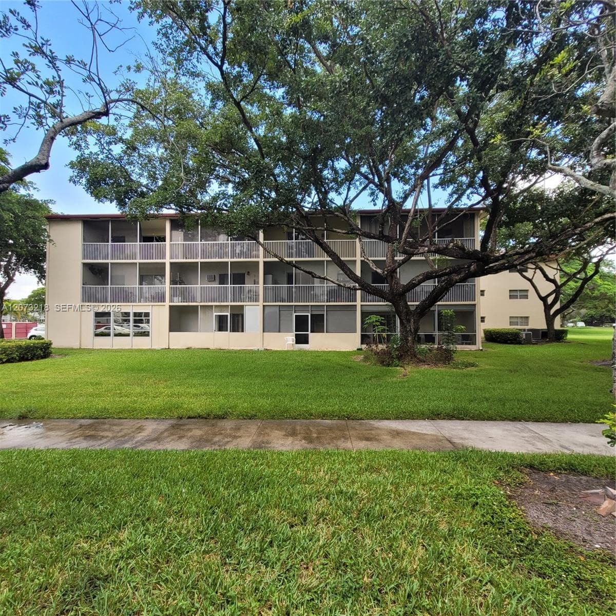 151 SW 134th Way # 212N, Pembroke Pines FL 33027