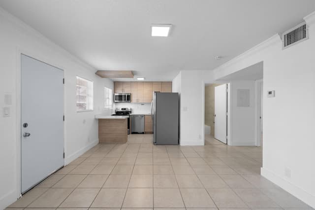 110 SE 2nd Street # 103, Hallandale Beach FL 33009 - Hallandale Beach, FL - Photo 6
