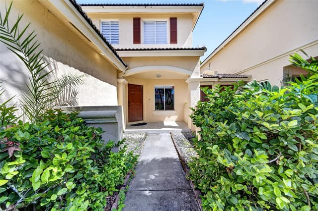 16407 SW 73rd Ter, Miami FL 33193 - Miami, FL - Photo 6