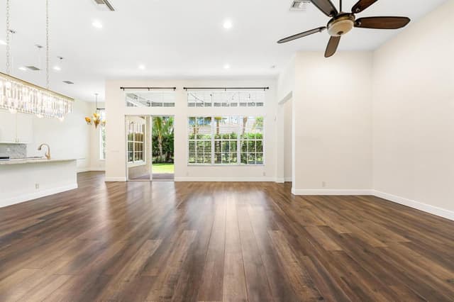 167 Via Veracruz, Jupiter FL 33458 - Jupiter, FL - Photo 4