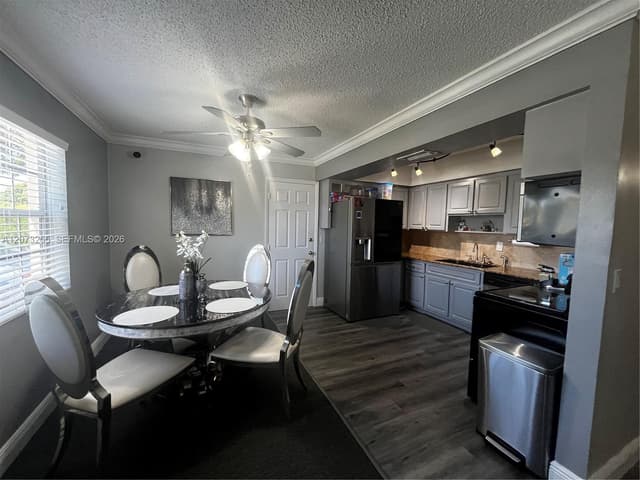 7103 SW 3rd Ct, North Lauderdale FL 33068 - North Lauderdale, FL - Photo 2