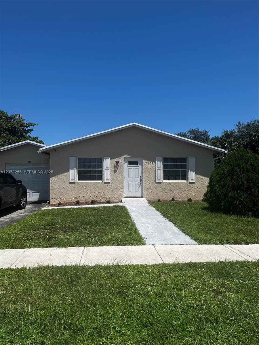 7103 SW 3rd Ct, North Lauderdale FL 33068 - North Lauderdale, FL - Photo 1