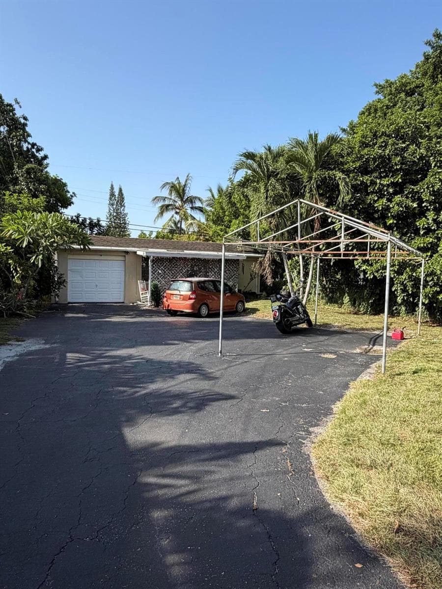 2647 PIERCE Street, Hollywood FL 33020 - Hollywood, FL - Photo 1