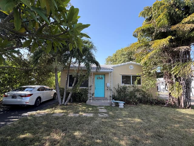 2647 PIERCE Street, Hollywood FL 33020 - Hollywood, FL - Photo 4