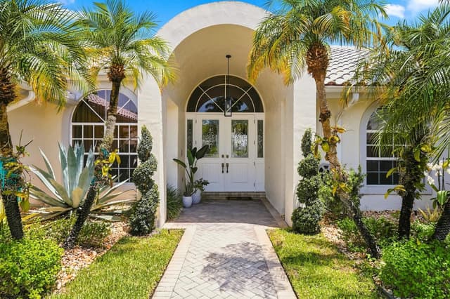 10739 STONEBRIDGE Boulevard, Boca Raton FL 33498 - Boca Raton, FL - Photo 2