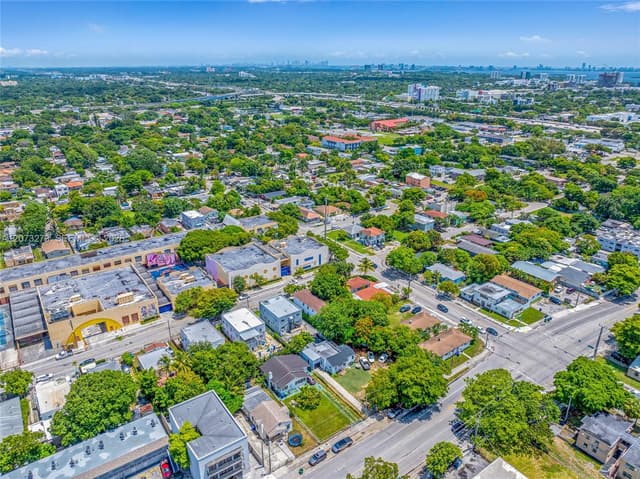 2900 NW 10th Ave, Miami FL 33127 - Miami, FL - Photo 2