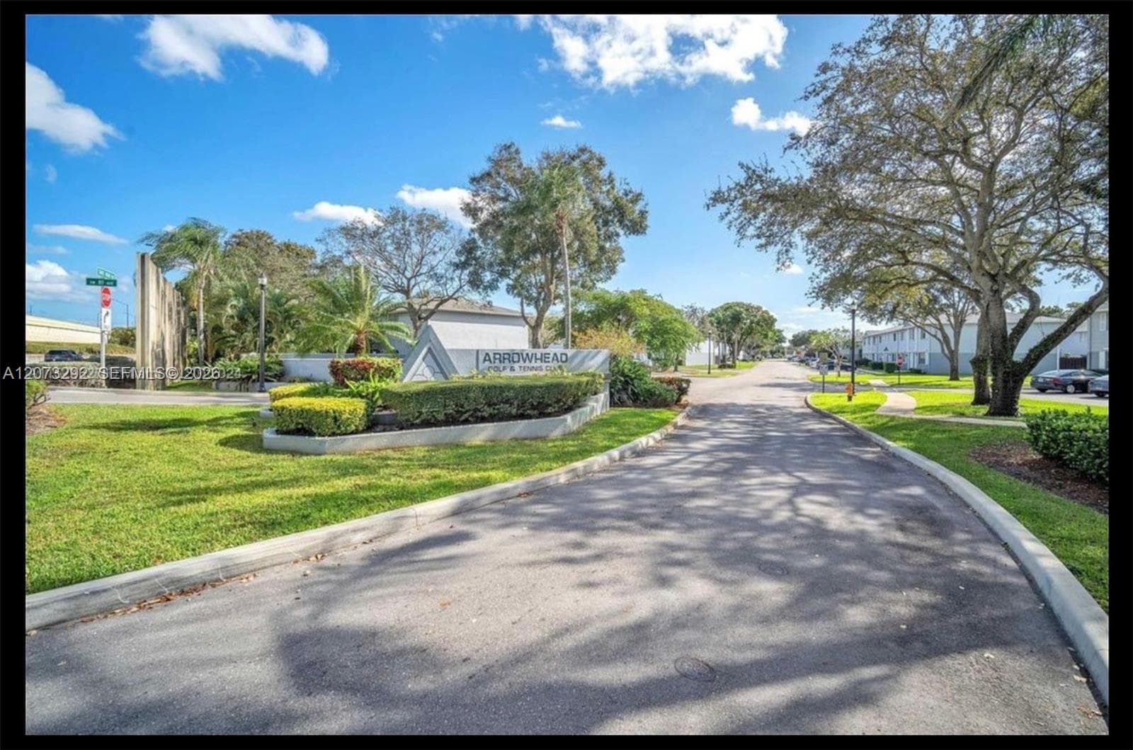 1925 SW 81st Ter, Davie FL 33324 - Davie, FL - Photo 1