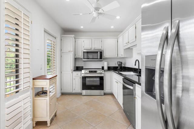 4367 B Quail Ridge Drive N, Boynton Beach FL 33436 - Boynton Beach, FL - Photo 3