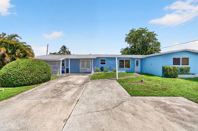 2521 Myrica Road, West Palm Beach FL 33406 - West Palm Beach, FL - Photo 3
