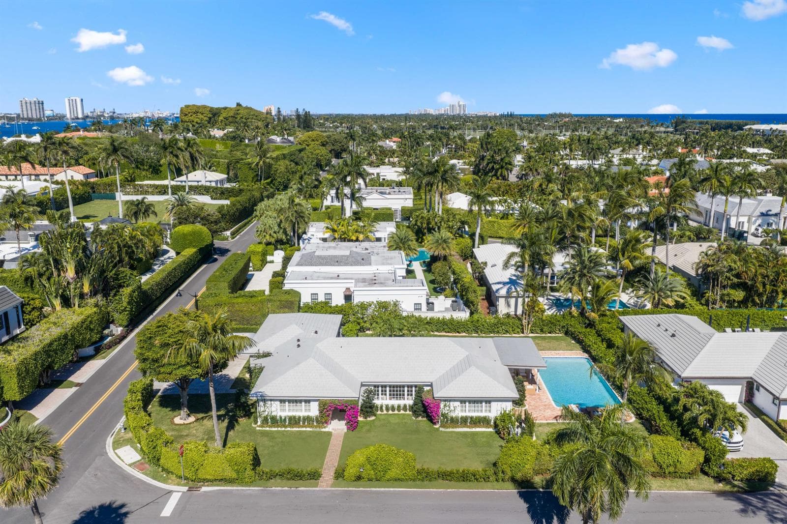 257 Via Linda, Palm Beach FL 33480