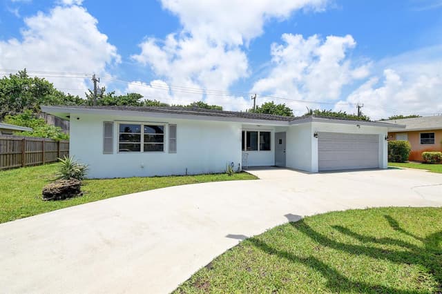 2815 SW 9th Street, Boynton Beach FL 33435 - Boynton Beach, FL - Photo 2