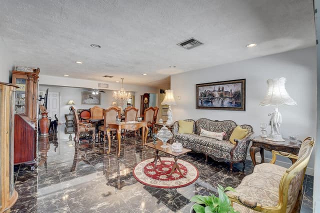 2815 SW 9th Street, Boynton Beach FL 33435 - Boynton Beach, FL - Photo 6