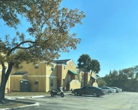 2431 NW 56th Avenue # 204, Lauderhill FL 33313 - Lauderhill, FL - Photo 1