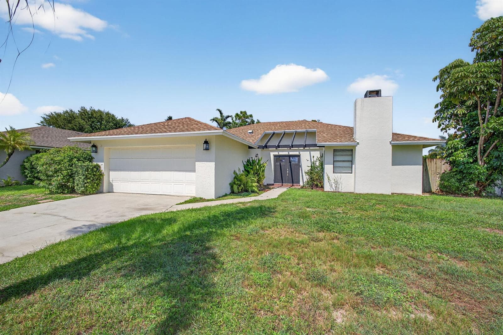 1202 Essex Drive, Wellington FL 33414 - Wellington, FL - Photo 1
