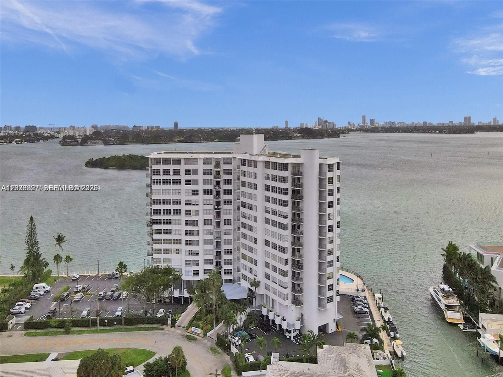 11930 N Bayshore Dr # 1407, North Miami FL 33181 - North Miami, FL - Photo 1