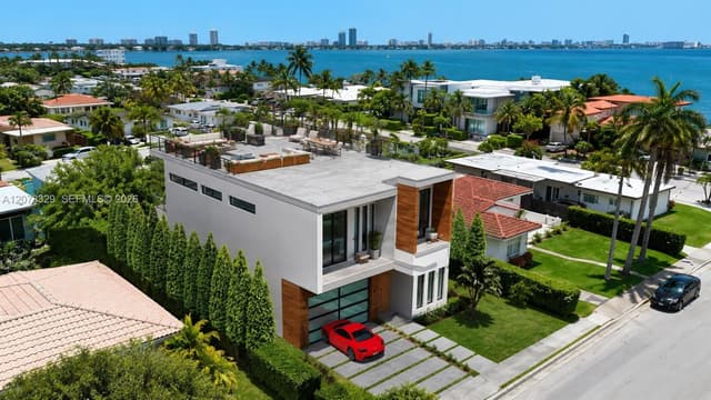 7509 Buccaneer Ave, North Bay Village FL 33141 - North Bay Village, FL - Photo 3