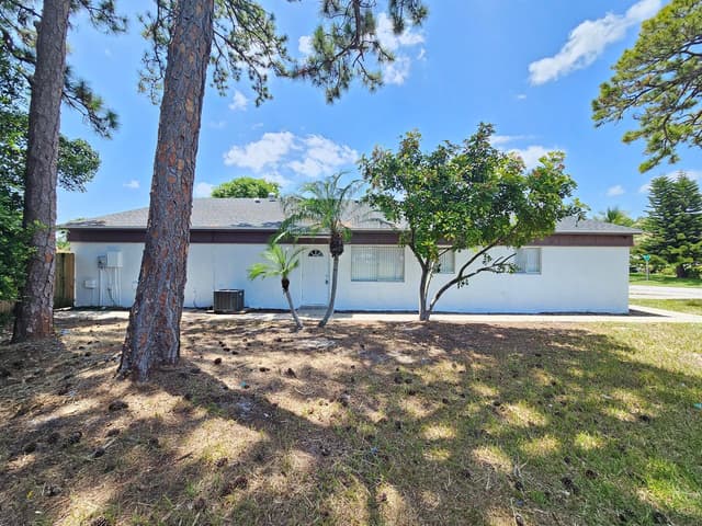 4824 NW 5TH Street, Delray Beach FL 33445 - Delray Beach, FL - Photo 4