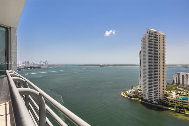 335 S Biscayne Blvd # 2805, Miami FL 33131 - Miami, FL - Photo 2