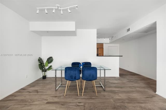 335 S Biscayne Blvd # 2805, Miami FL 33131 - Miami, FL - Photo 7