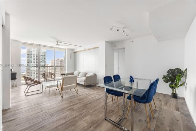 335 S Biscayne Blvd # 2805, Miami FL 33131 - Miami, FL - Photo 5