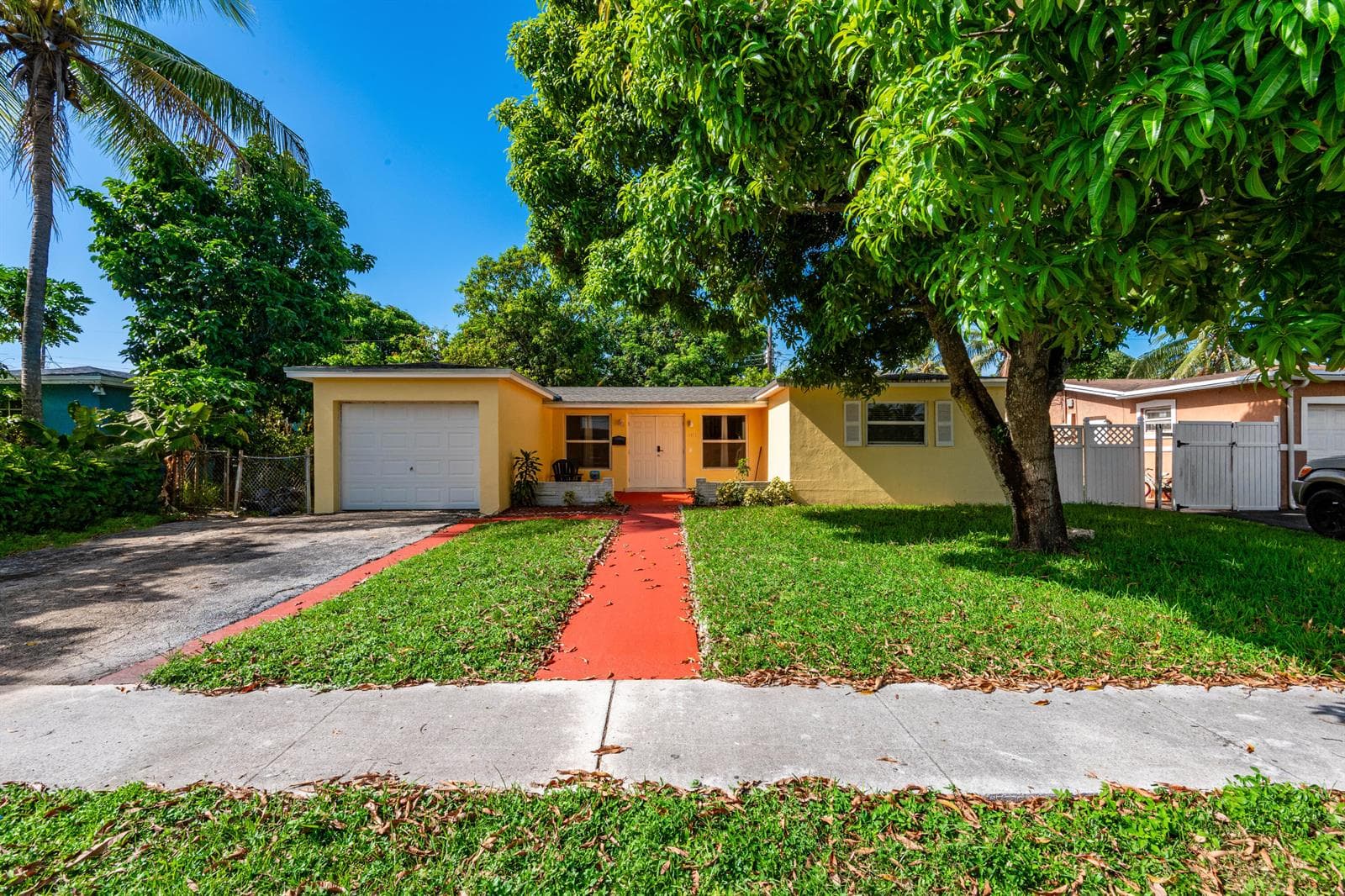 3611 NW 40TH Court, Lauderdale Lakes FL 33309 - Lauderdale Lakes, FL - Photo 1
