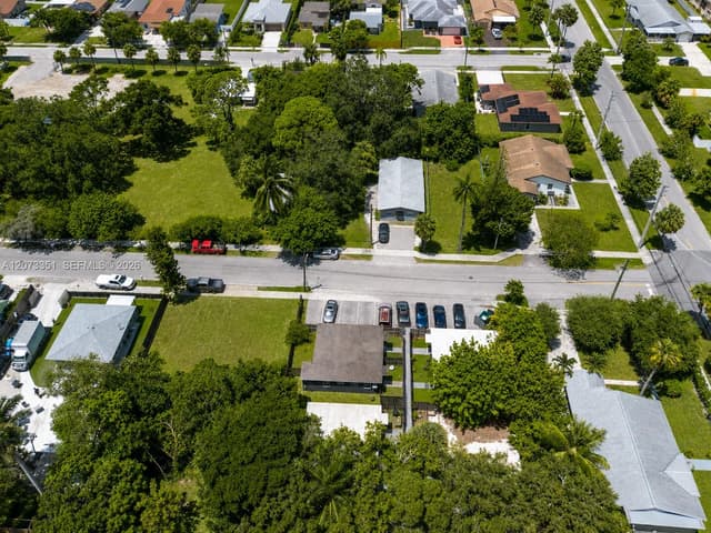 429 NW 14th Ave, Fort Lauderdale FL 33311 - Fort Lauderdale, FL - Photo 7