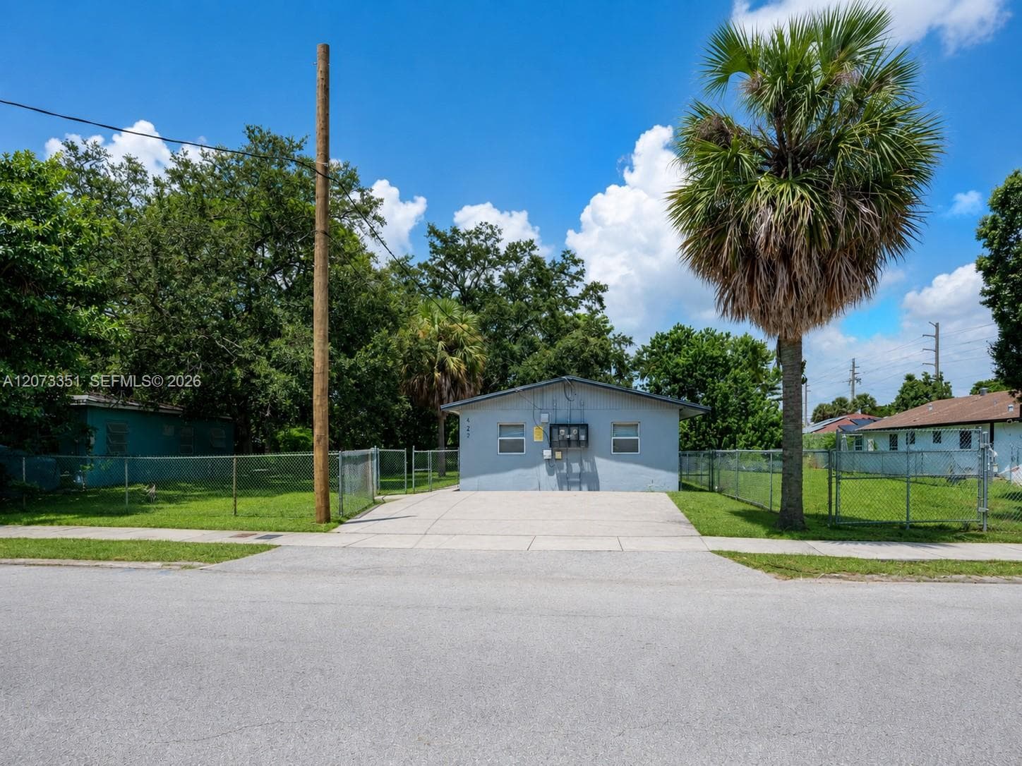 429 NW 14th Ave, Fort Lauderdale FL 33311 - Fort Lauderdale, FL - Photo 1