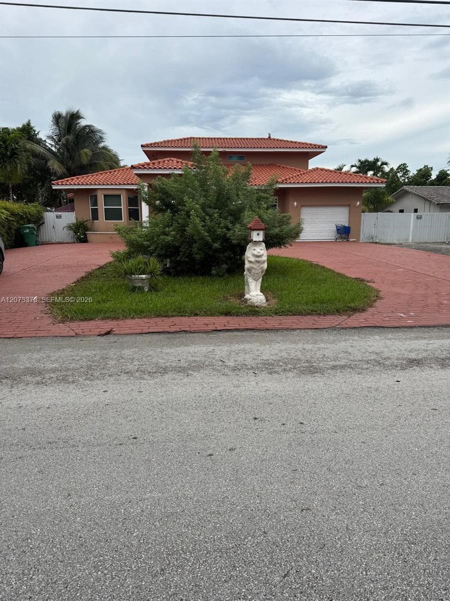 13926 SW 14th St, Miami FL 33184 - Miami, FL - Photo 1
