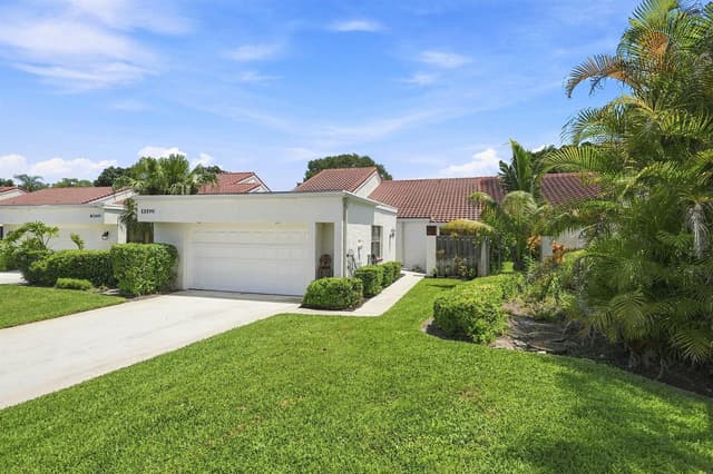 11190 Stonybrook Lane, Boynton Beach FL 33437 - Boynton Beach, FL - Photo 2