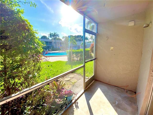 8506 OLD COUNTRY Manor # 213, Davie FL 33328 - Davie, FL - Photo 5