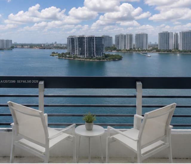 19101 NE 36th Ct # 1704, Aventura FL 33180 - Aventura, FL - Photo 4