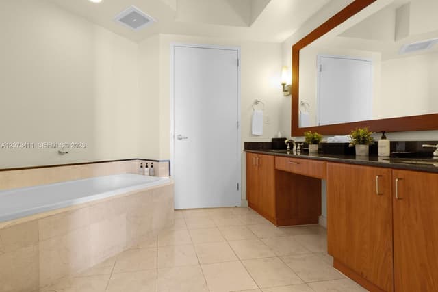 18001 Collins Ave # 1514, Sunny Isles Beach FL 33160 - Sunny Isles Beach, FL - Photo 7