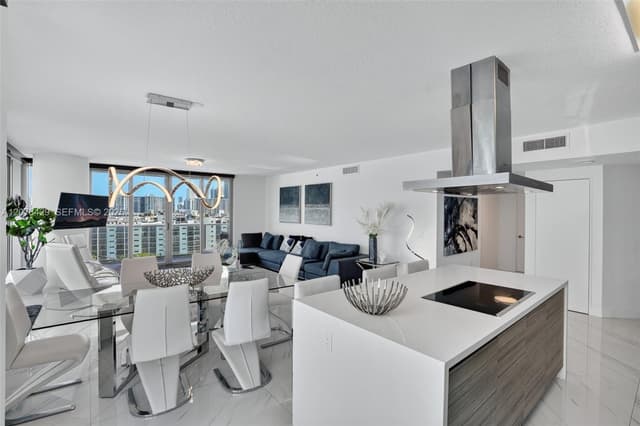 300 Sunny Isles Blvd # 1007, Sunny Isles Beach FL 33160 - Sunny Isles Beach, FL - Photo 6
