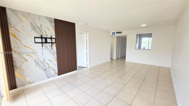 8620 N Sherman Cir # 306, Miramar FL 33025 - Miramar, FL - Photo 4