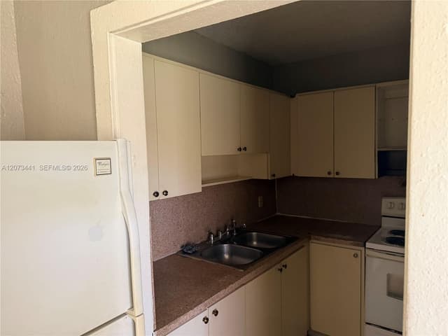 3035 NW 55th St, Miami FL 33142 - Miami, FL - Photo 4