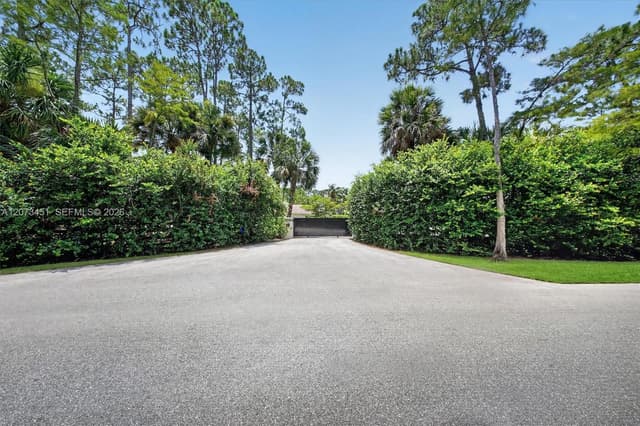 1215 Stallion Dr, Loxahatchee FL 33470 - Loxahatchee, FL - Photo 3