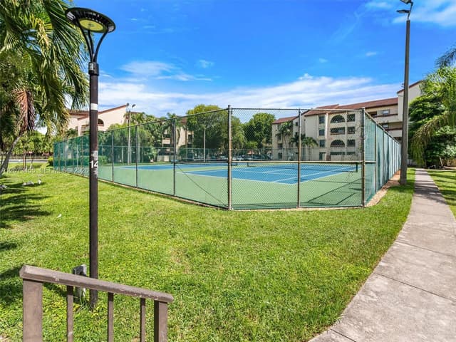 9255 SW 125th Ave # R, Miami FL 33186 - Miami, FL - Photo 3
