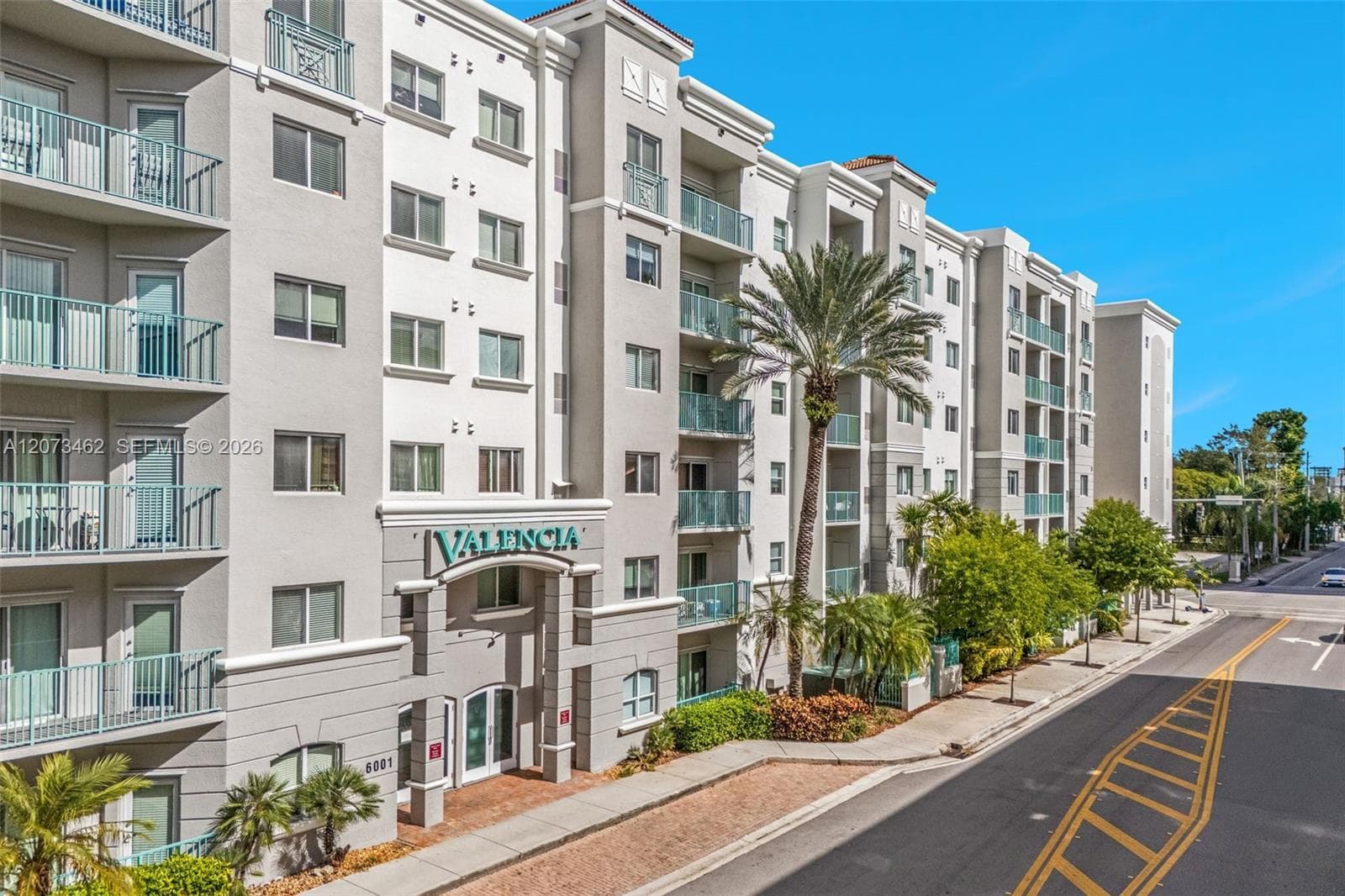 6001 SW 70th St # 513, South Miami FL 33143 - South Miami, FL - Photo 1
